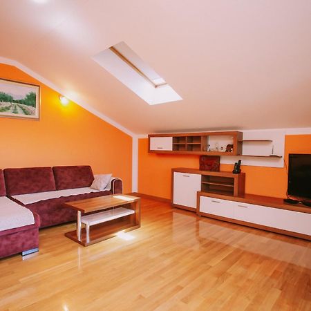 Apartment Beach Сплит Екстериор снимка